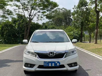 2015 Honda Lingpai 1.8L Automatic Luxury, фото 2, лот 10827485