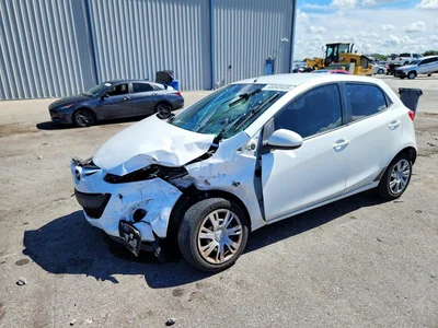 2013 MAZDA MAZDA2, фото 1, лот 11150566