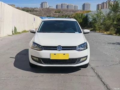 2013 Volkswagen Polo 1.6L Automatic Luxury Edition, фото 2, лот 10464767