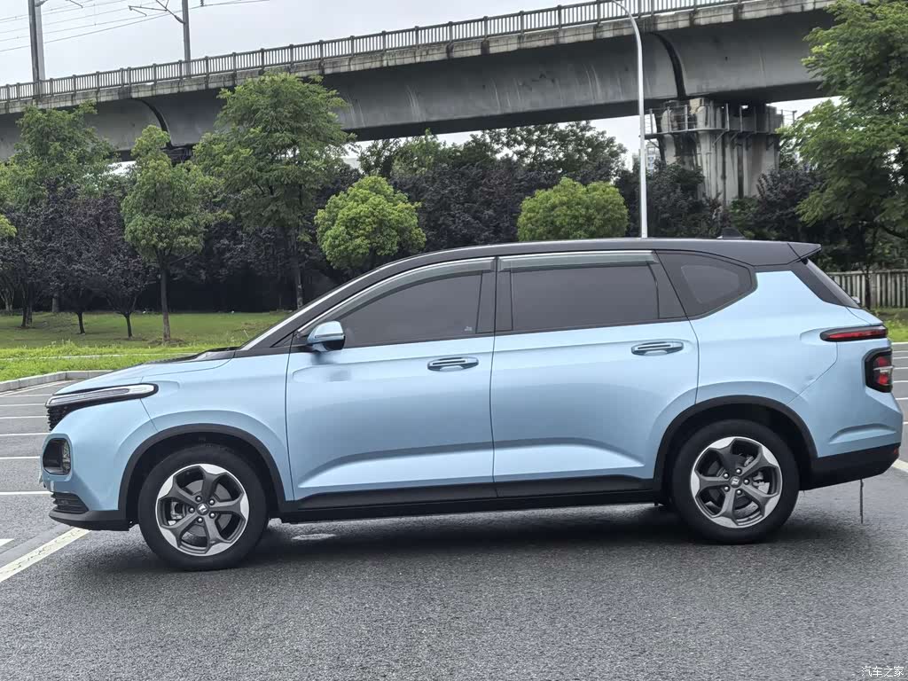 2019 Baojun RM-5 1.5T CVT 24-hour Online Luxury 6-seater, фото 2, лот 10407341