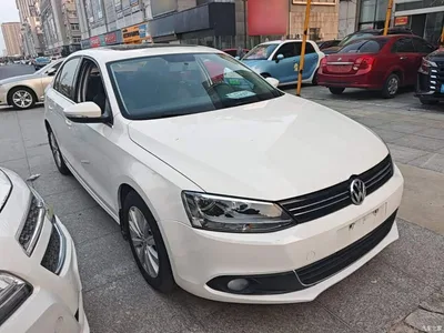 2014 Volkswagen Sagitar Facelift 1.6L Automatic Leading Version, фото 4, лот 11095663
