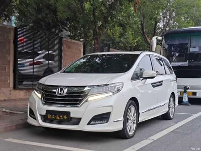 2016 Honda Elysion 2.4L Luxury Edition, фото 1, лот 10886365