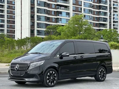 2024 Mercedes-Benz V-Class V 300 Pilot Edition, фото 1, лот 10383213