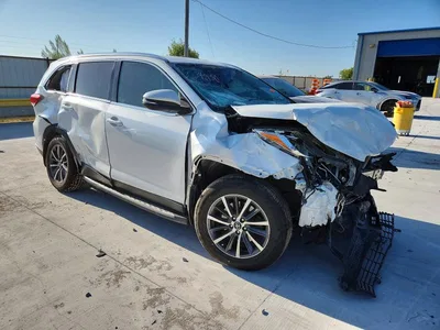 2019 TOYOTA HIGHLANDER XLE, фото 4, лот 10582394