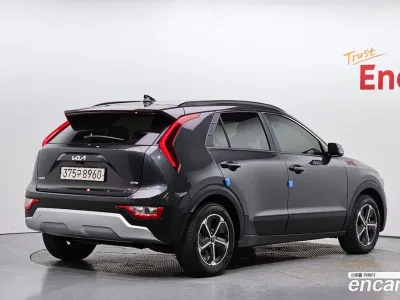 2022 Kia Niro Trendy, фото 2, лот 10079994