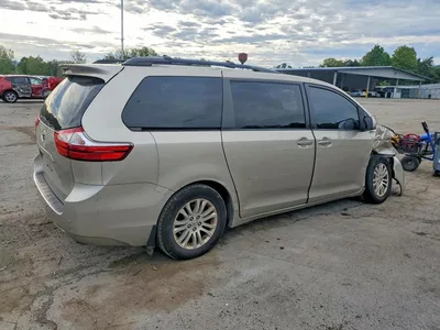 2017 TOYOTA SIENNA XLE 8-PASSENGER, фото 3, лот 10506520