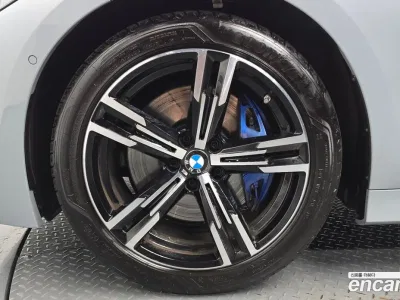 2024 BMW 3-Series 320i M Sport, фото 4, лот 10217689