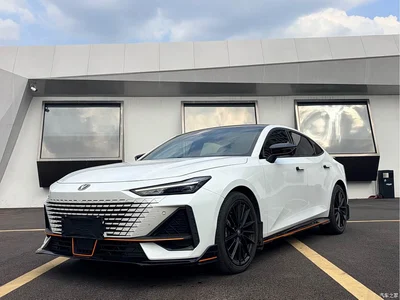2023 Changan UNI-V 1.5T Sport Edition, фото 1, лот 10250010