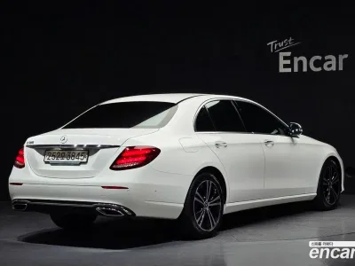 2020 Mercedes-Benz E-Class E300 Avantgarde, фото 2, лот 10166849