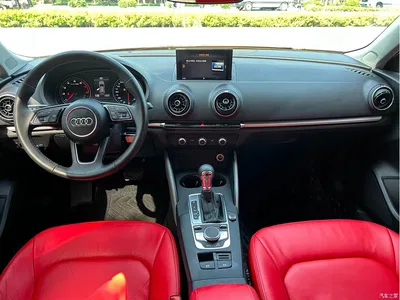 2018 Audi A3 30th Anniversary Sportback 35 TFSI Progressive, фото 4, лот 10462127