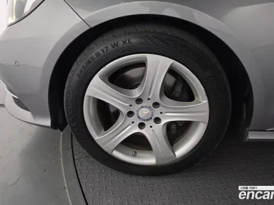 2014 Mercedes-Benz E-Class E250 CDI 4MATIC, фото 4, лот 10064207