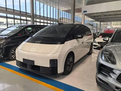 2024 Li Auto MEGA Ultra, фото 2, лот 10447427