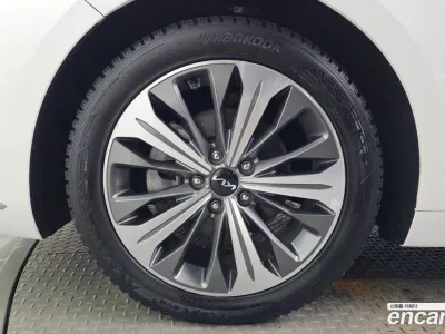2022 Kia K8 Signature, фото 4, лот 10061446