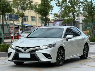 2019 Toyota Camry Hybrid 2.5HS Trend Edition China V, фото 2, лот 10282816