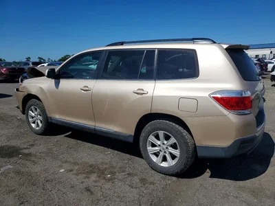2013 TOYOTA HIGHLANDER SE, фото 2, лот 10498657