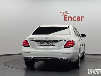 2018 Mercedes-Benz E-Class E220d 4MATIC Avantgarde, фото 2, лот 10072357