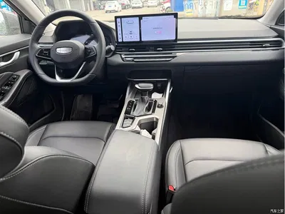 2025 Geely Emgrand 4th Gen 1.5L CVT Soaring Dragon Edition, фото 4, лот 11192586