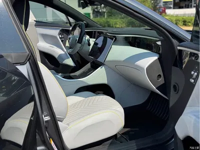 2022 Avatr 11 Long Range Dual Motor Edition 4-Seater, фото 4, лот 11081854