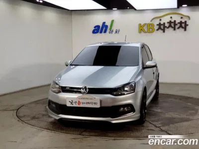 2013 Volkswagen Polo 1.6 TDI R-Line, фото 2, лот 10129380