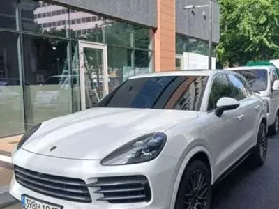 2020 Porsche Cayenne 3.0, фото 1, лот 10091374