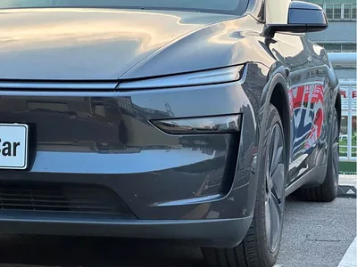 2025 Tesla Model Y Rear-Wheel Drive, фото 4, лот 10954821