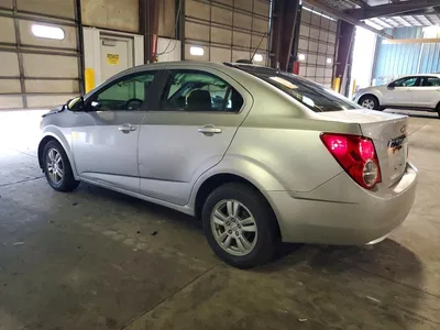 2015 CHEVROLET SONIC LT, фото 2, лот 10681400
