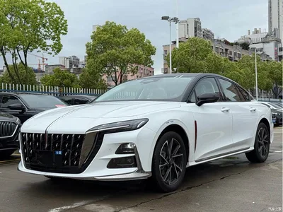 2025 Hongqi H6 Model 2.0T Far-Reaching Edition, фото 1, лот 10360953