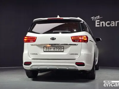 2019 Kia Canival 9-Seater Noblesse, фото 4, лот 10522785