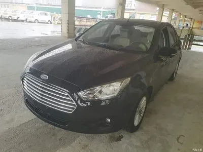 2015 Ford Escort 1.5L Automatic Comfort, фото 1, лот 10298596