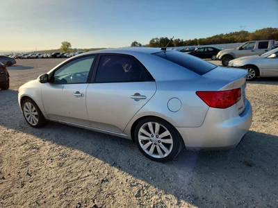 2010 KIA FORTE SX, фото 2, лот 10788170