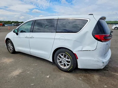2023 CHRYSLER PACIFICA TOURING L, фото 2, лот 10867940