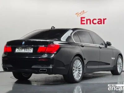 2010 BMW 7-Series 740Li M Sports, фото 2, лот 11749577