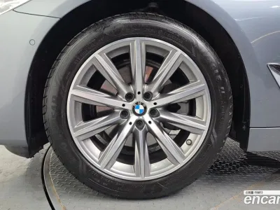 2019 BMW 5-Series 520i Luxury, фото 4, лот 10070350