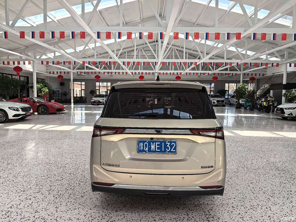 2022 Wuling Motors Wuling Jiachen 1.5T CVT Exclusive Flagship Model, фото 4, лот 10832113