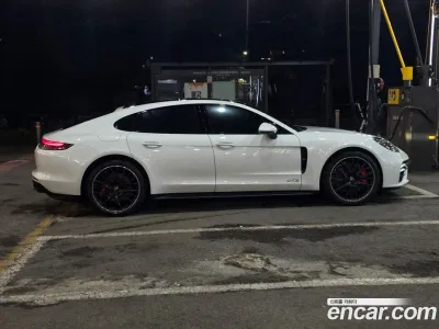 2022 Porsche Panamera 4.0 GTS, фото 3, лот 10095529