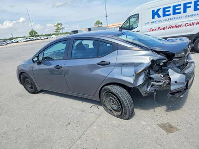 2020 NISSAN VERSA S, фото 2, лот 10763150