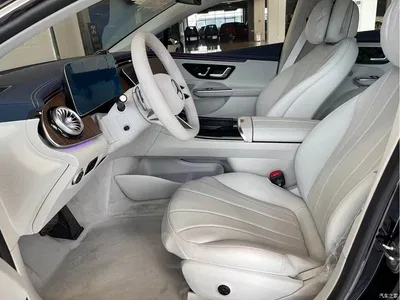 2025 Mercedes-Benz EQE 500 4MATIC Pioneer, фото 4, лот 10405449