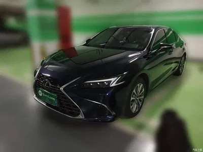 2025 Lexus ES 200 Ultimate Edition, фото 1, лот 11571451