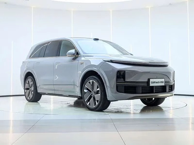 2025 Li Auto Li Xiang L9 Ultra Smart Renewal Edition, фото 2, лот 10825880