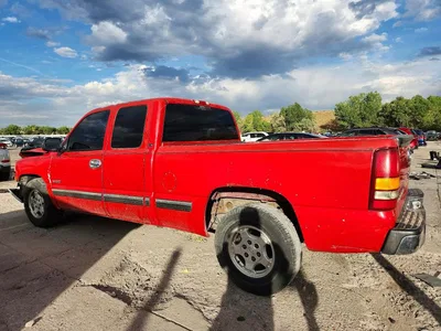 2001 CHEVROLET SILVERADO C1500, фото 2, лот 10977155