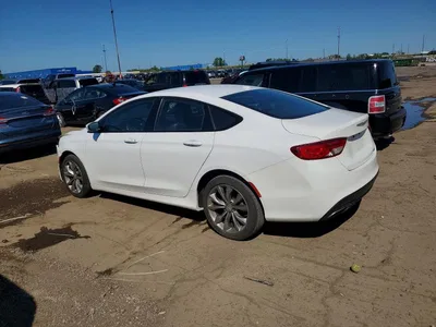2015 CHRYSLER 200 S, фото 2, лот 10662721