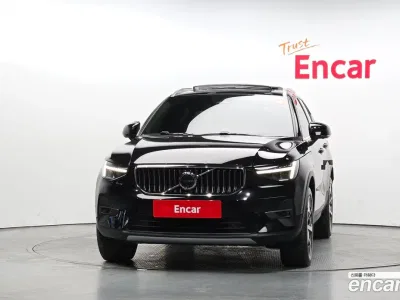 2023 Volvo XC40 B4 Ultimate Bright, фото 3, лот 10129489