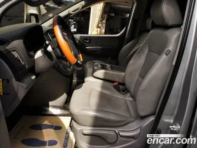 2018 Hyundai Starex Van 3-Seater, фото 4, лот 10191464