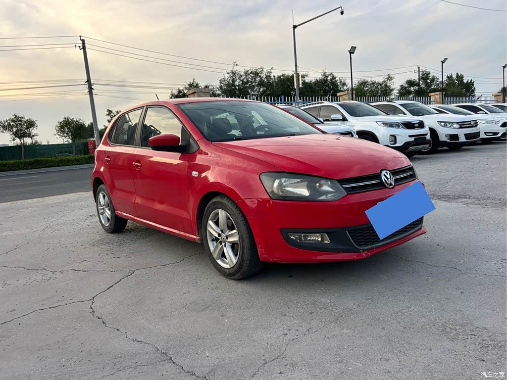 2011 Volkswagen Polo 1.6L Automatic Style Edition, фото 2, лот 11215517