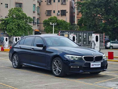 2018 BMW 5 Series 525Li M Sport Package, фото 3, лот 10966002