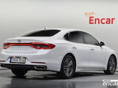 2019 Hyundai Grandeur 2.4 Premium, фото 2, лот 10527045