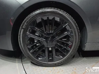 2025 Kia K8 Signature Black, фото 4, лот 10229585