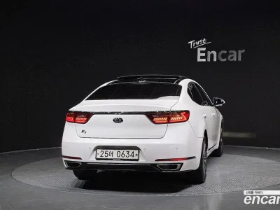 2017 Kia K7 2.4 GDI Prestige, фото 4, лот 10109148