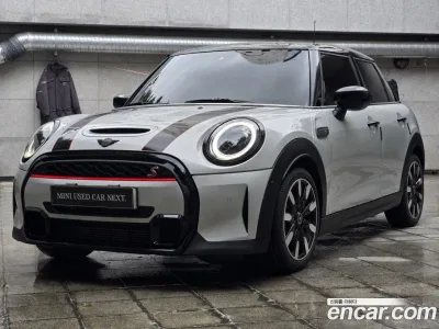 2023 Mini Cooper 5Door Classic, фото 1, лот 10143357