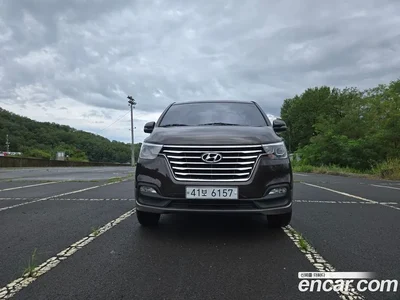 2018 Hyundai Starex 4WD Urban 9-Seater, фото 1, лот 10160739